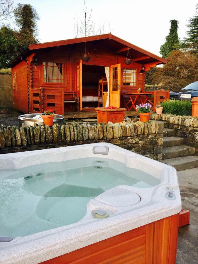 Chalet Free Sauna & Spa Superking Bed Killaloo 外观 照片