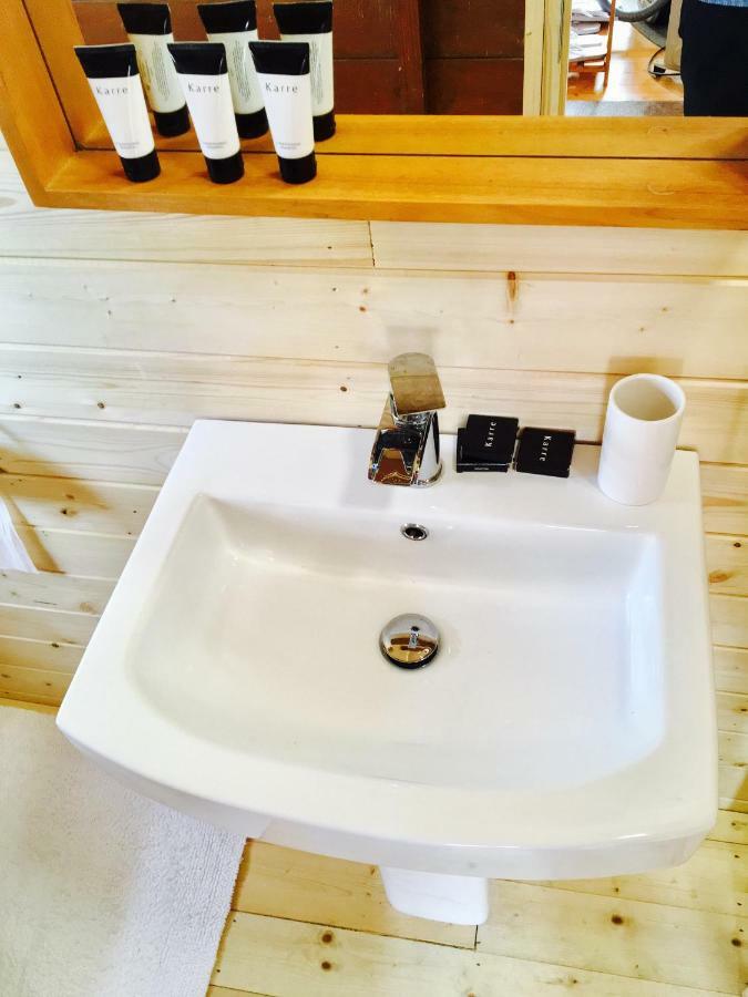 Chalet Free Sauna & Spa Superking Bed Killaloo 外观 照片